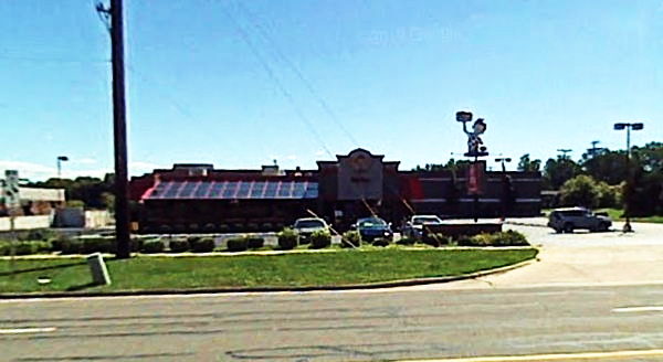 Big Boy Restaurants (Elias Brothers, Elias Bros) - Plymouth - 44681 Ann Arbor Rd (newer photo)
